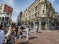 Winkelpanden in centrum in fe stijgers Achterom Dordrecht