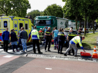 Man na onwelwording met zijn auto tegen boom gebotst en overlijdt  Burgemeester Doumaweg Zwijndrecht