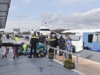 20162302 Waterbuspersoneel redde man van dood Merwekade Dordrecht Tstolk 001