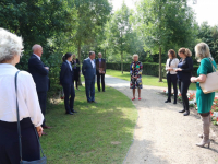 Minister Kajsa Ollengren bezoekt Essenhof Dordrecht