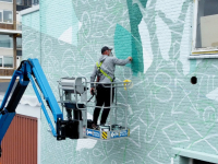 Muurschildering in uitvoering Crabbehof gestart Dordrecht