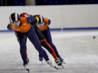 20152001-Nederlands-Shorttrack-rijdt-zich-warm-Sportboulevard-Dordrecht-Tstolk-002_resize