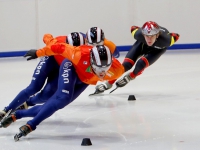 20152001-Nederlands-Shorttrack-rijdt-zich-warm-Sportboulevard-Dordrecht-Tstolk-004_resize