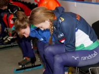 20152001-Nederlands-Shorttrack-rijdt-zich-warm-Sportboulevard-Dordrecht-Tstolk-006_resize