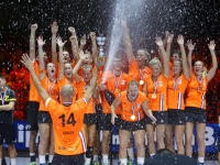20163010 Nederlandse korfballers overtuigend naar Europese titel Dordrecht Tstolk 001
