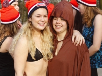20160101-Nieuw-record-tijdens-vierde-nieuwjaarsduik-Merwelanden-Dordrecht-Tstolk-008