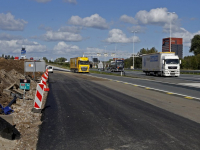 Nieuw stukje asfalt op A16 richting Breda