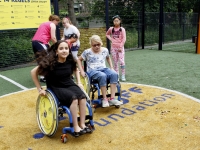 20171606 Vier nieuwe sportrolstoelen voor voor KIEM Dordrecht Tstolk