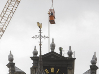 Nieuwe vlaggenmast op Grote Kerk Dordrecht