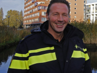 Wijkagent Bernhard vd Walle Crabbehof en Wielwijk Dordrecht