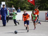 20150505-Nationale-straatvoetbaldag-aan-Krommedijk-Dordrecht-Tstolk-003_resize