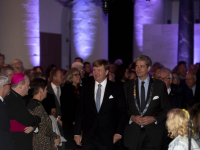 Ode aan de Synode geopend door Koning