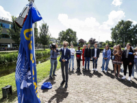 Onderwijsminister Dennis Wiersma bezoekt DevelsteinCollege op examenuitslagdag Zwijndrecht