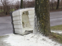 20162301-Onderzoek-naar-gedumpt-vat-Van-Leeuwenhoekweg-Dordrecht-Tstolk-002