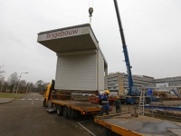 20170702 Bijgebouwen worden weggehaald bij ASZ locatie Amstelwijk Van Der Steenhovenplein Dordrecht Tstolk 003