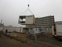 20170702 Bijgebouwen worden weggehaald bij ASZ locatie Amstelwijk Van Der Steenhovenplein Dordrecht Tstolk