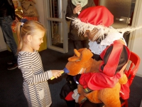 20161311 Vernieuwd Sinterklaashuis geopend Spuiboulevard Dordrecht Tstolk 003