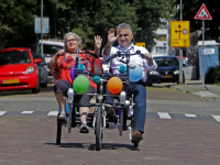Duo fiets uitgereikt Dordrecht