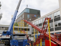 20151806-Opbouwen-van-zomerkermis-Dordrecht-Tstolk-001_resize