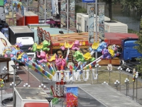 20151806-Opbouwen-van-zomerkermis-Dordrecht-Tstolk-003_resize