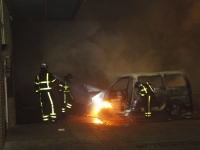 20170101 Oud en Nieuw Autobrand Maarten H Trompweg Dordrecht Tstolk