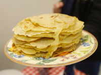 Pannenkoeken bakken voor Turkije en Syrië Vrieseweg Dordrecht