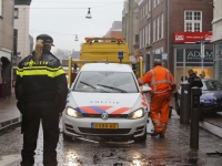 20152002-Politieauto-rijdt-op-poller-Visstraat-Dordrecht-Tstolk-003_resize