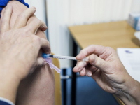 Goede opkomst voorlopig bij tijdelijke vaccinatielocaties waaronder Andreaskerk Dordrecht