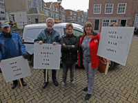20182002-Protest-tegen-nieuwe-plannen-Wielwijkpark-stadhuis-Dordrecht-Tstolk-004