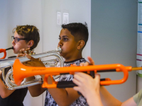 23052022-Trompet-trommel-en-dansworkshops-door-Jong-Jubal-en-Music-Kids-Johan-Friso-School-Dordrecht-Stolkfotografie
