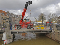 Renovatie aan Engelenburgerbrug gestart Dordrecht