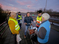 Ruim 600 krentenbollen uitgedeeld door fietsersbond Dordrecht