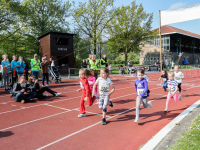 23042022-Honderd-kinderen-deden-mee-met-Riwal-Jeugdlopen-Dordrecht-Stolkfotografie