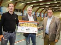 ondertekening convenant bij volleybalvereniging Next Volley Dordrecht