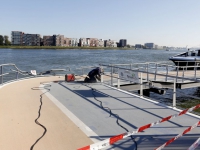 20150210-binnenvaartschip-ramt-waterbushalte-Dordrecht-Tstolk