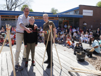 Opening schoolplein IKC De Regenboog locatie Volkerakweg Dordrecht