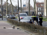 Inzittende komen met schrik vrij bij eenzijdig ongeluk Oranjelaan Dordrecht
