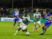 FC Dordrecht stunt met winst tegen PEC Zwolle Krommedijk Dordrecht