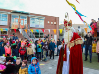 Sinterklaasfeest op de cbs Johan Friso en OBS De Bever Dordrecht