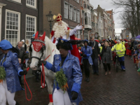 20171811-Sinterklaasintocht-2017-Dordrecht-Tstolk-020
