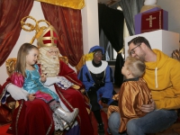 20151711-Sinterklaashuis-open-voor-publiek-Wijnstraat-Dordrecht-Tstolk-002