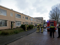 20171412-Hulpdiensten-naar-woningbrand-Domela-Nieuwenhuisweg-Dordrecht-Tstolk-004