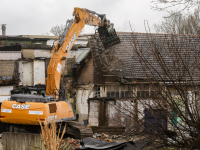 Sloop aan Kromhout gestart