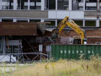 Sloop oude Refaja weer hervat Dordrecht