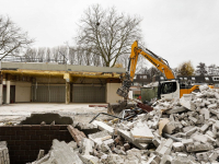 Sloop Winkelcentrum Sterrenburg in volle gang Dordrecht