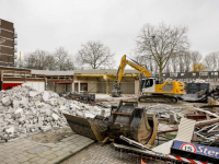 Sloop Winkelcentrum Sterrenburg in volle gang Dordrecht