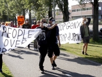 20172107 Spontane demonstratie tegen Chemours Dordrecht Tstolk 004