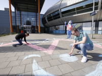 Stagiaires van Optisport tekenen voor hulpverleners