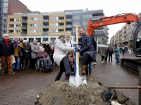 20162001-Start-werkzaamheden-aan-het-marktplein-Papendrecht-Tstolk-001