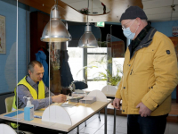 Tweede Kamerverkiezingen stembureaus Develhal Zwijndrecht